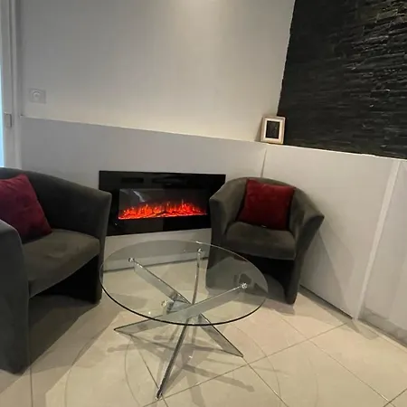 Apartment T2 A 4min De La Gare A Pied !